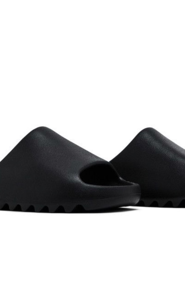 YZY YS-01 "Black"